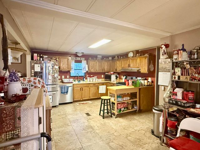 10240 Lawrence 1000, La Russell, MO 64848