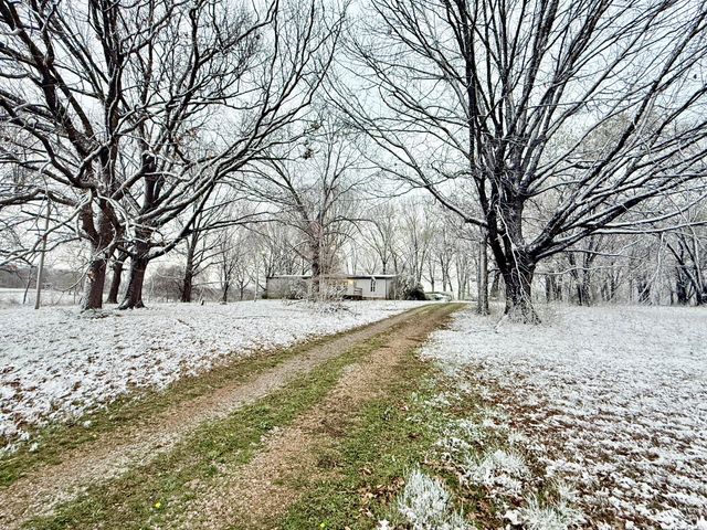 10240 Lawrence 1000, La Russell, MO 64848