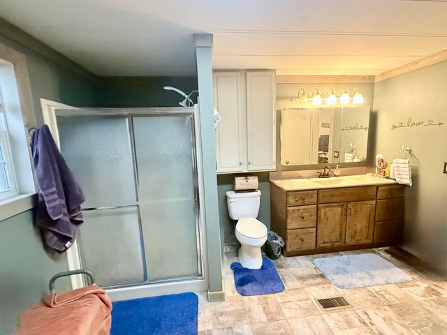 10240 Lawrence 1000, La Russell, MO 64848