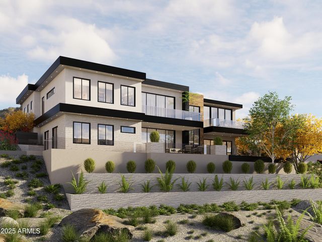 7040 N 23RD Place 104, Phoenix, AZ 85020