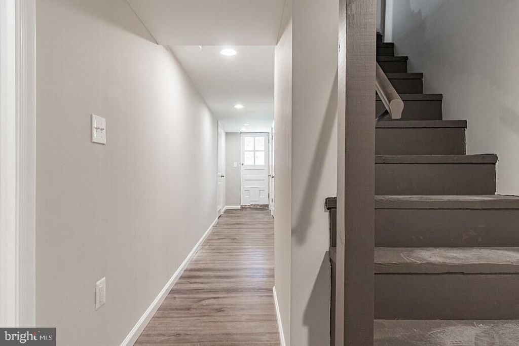 Image 21 of property listing at 413 ROGERS AVE, Glen Burnie, MD 21060