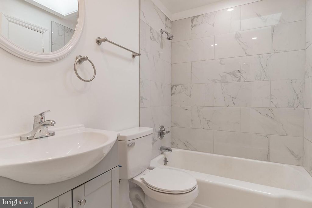 Image 25 of property listing at 413 ROGERS AVE, Glen Burnie, MD 21060