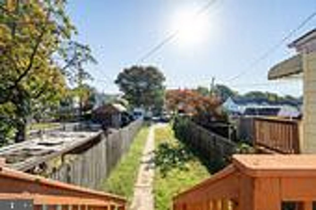 Image 27 of property listing at 413 ROGERS AVE, Glen Burnie, MD 21060