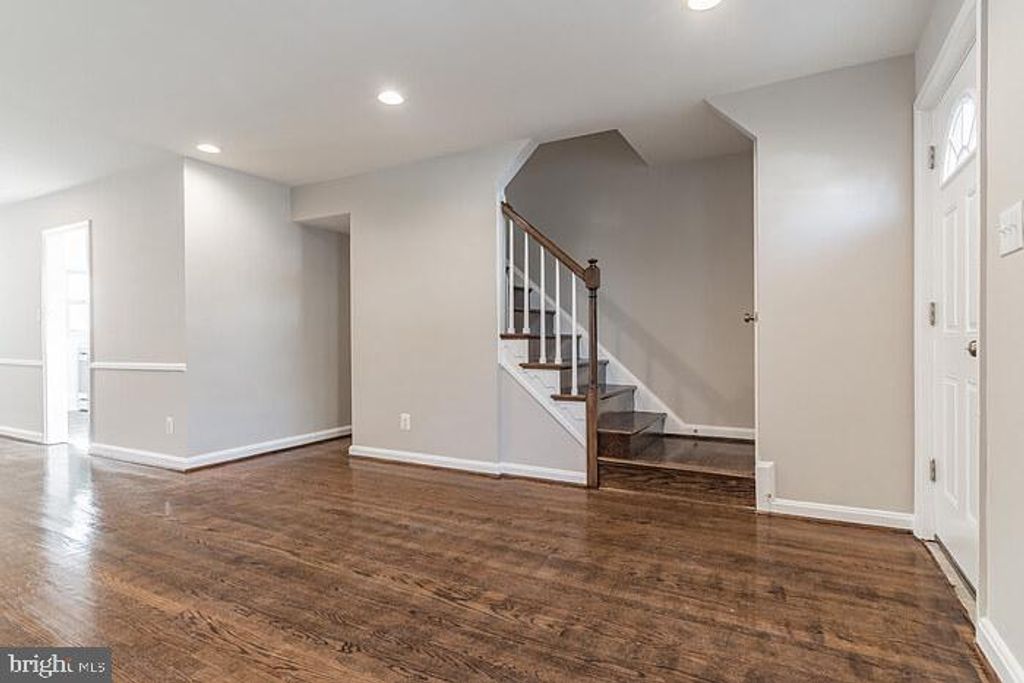 Image 5 of property listing at 413 ROGERS AVE, Glen Burnie, MD 21060