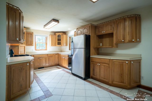 7961 W Sidney Road, Montcalm Twp, MI 48838