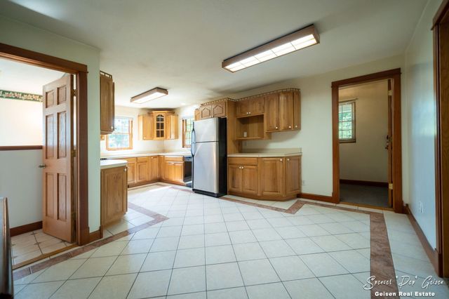 7961 W Sidney Road, Montcalm Twp, MI 48838