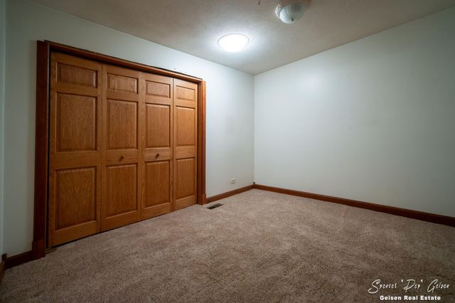 7961 W Sidney Road, Montcalm Twp, MI 48838