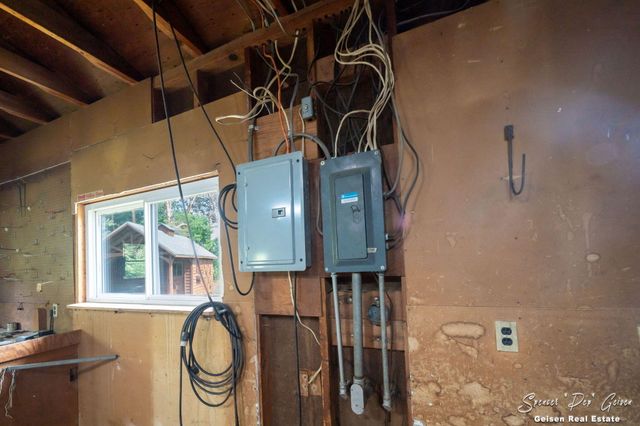 7961 W Sidney Road, Montcalm Twp, MI 48838