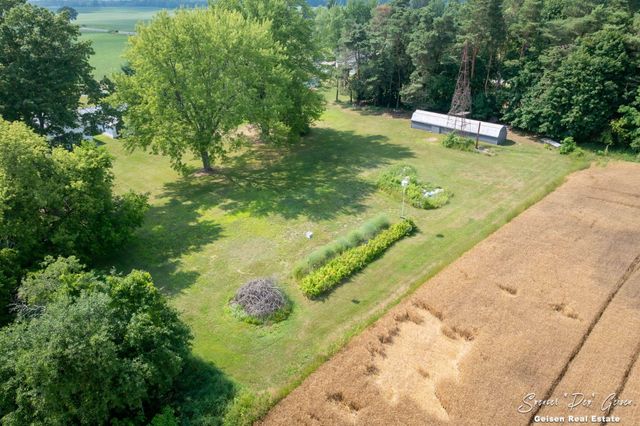7961 W Sidney Road, Montcalm Twp, MI 48838