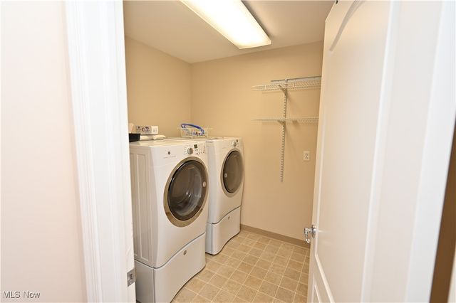 170 Sandy Court 7, New Middletown, OH 44442