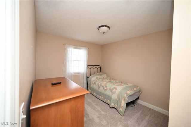 170 Sandy Court 7, New Middletown, OH 44442