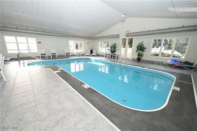 170 Sandy Court 7, New Middletown, OH 44442