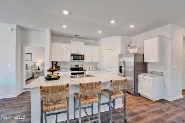 52 Spirit Dance Drive, Byhalia, MS 38611