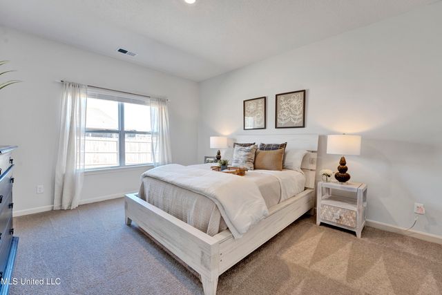 52 Spirit Dance Drive, Byhalia, MS 38611