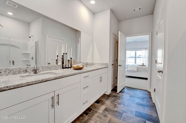 52 Spirit Dance Drive, Byhalia, MS 38611