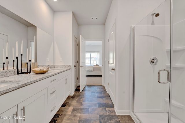 52 Spirit Dance Drive, Byhalia, MS 38611