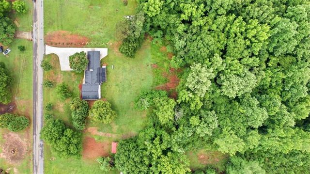 76 Willis Road, Molena, GA 30258