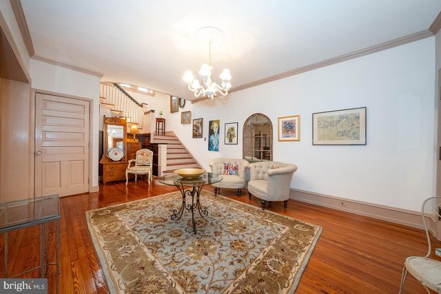 6323 SHERWOOD RD, Philadelphia, PA 19151