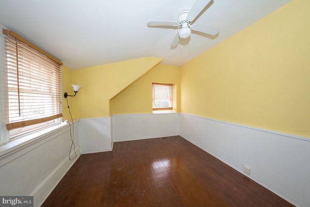 6323 SHERWOOD RD, Philadelphia, PA 19151