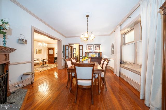 6323 SHERWOOD RD, Philadelphia, PA 19151