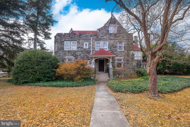 6323 SHERWOOD RD, Philadelphia, PA 19151