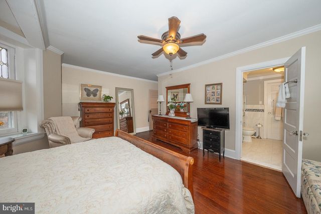 6323 SHERWOOD RD, Philadelphia, PA 19151