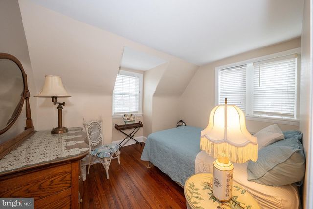 6323 SHERWOOD RD, Philadelphia, PA 19151