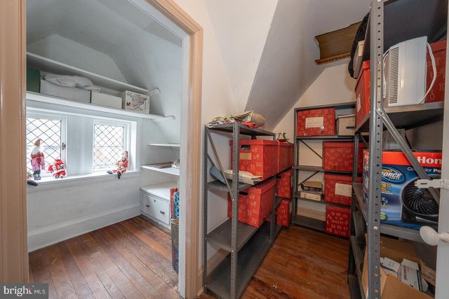 6323 SHERWOOD RD, Philadelphia, PA 19151