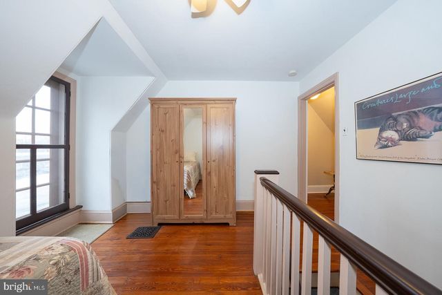 6323 SHERWOOD RD, Philadelphia, PA 19151