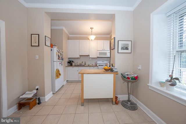 6323 SHERWOOD RD, Philadelphia, PA 19151