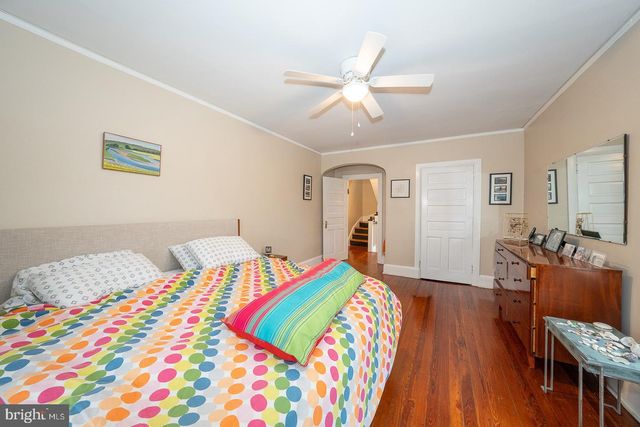 6323 SHERWOOD RD, Philadelphia, PA 19151