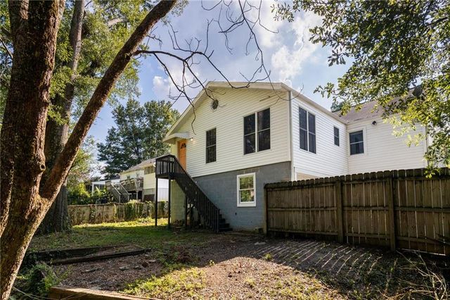 2510 Jewel Street, East Point, GA 30344