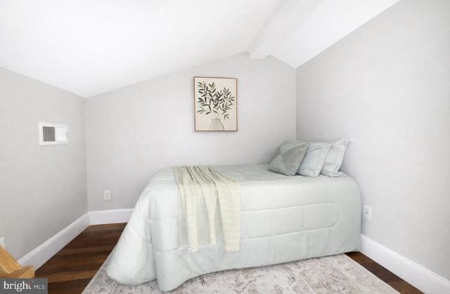 2010 FOUNTAIN ST, Baltimore, MD 21231