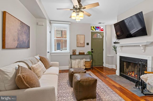 2010 FOUNTAIN ST, Baltimore, MD 21231