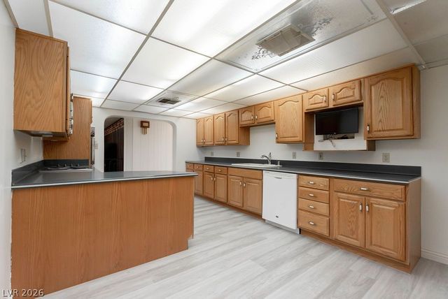 5185 Sun Valley Drive, Las Vegas, NV 89122
