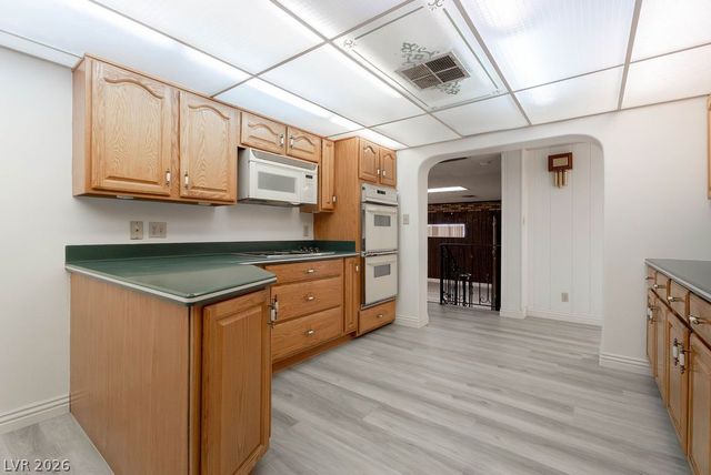 5185 Sun Valley Drive, Las Vegas, NV 89122