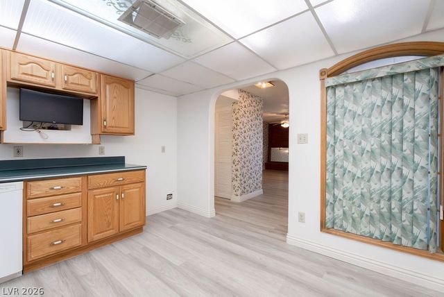 5185 Sun Valley Drive, Las Vegas, NV 89122