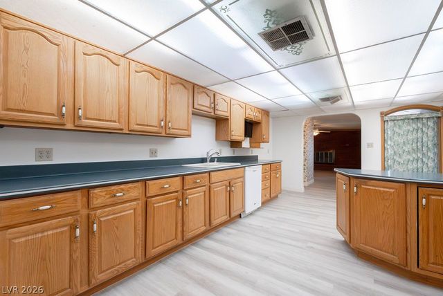 5185 Sun Valley Drive, Las Vegas, NV 89122