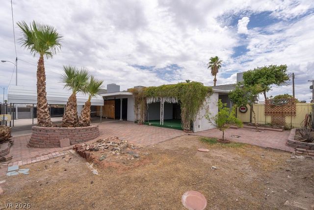 5185 Sun Valley Drive, Las Vegas, NV 89122