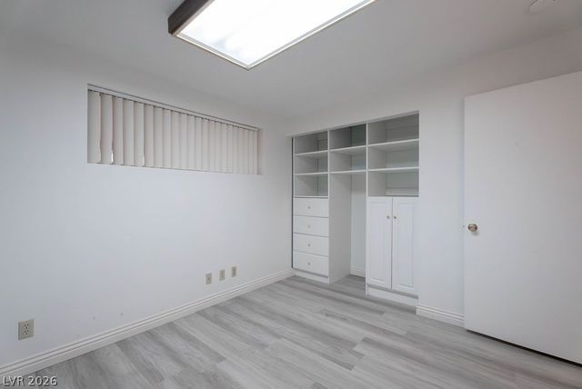 5185 Sun Valley Drive, Las Vegas, NV 89122