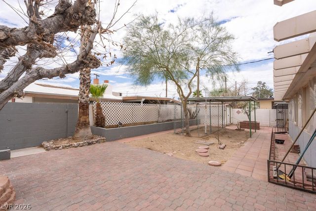5185 Sun Valley Drive, Las Vegas, NV 89122