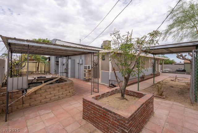 5185 Sun Valley Drive, Las Vegas, NV 89122