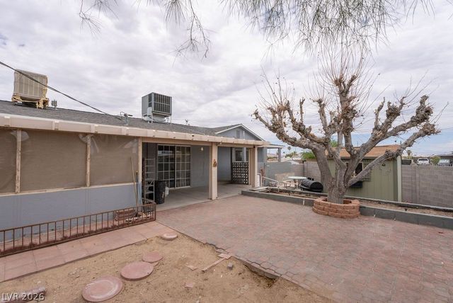 5185 Sun Valley Drive, Las Vegas, NV 89122