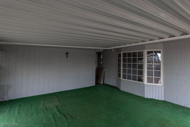 5185 Sun Valley Drive, Las Vegas, NV 89122