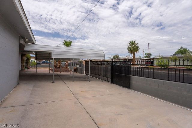 5185 Sun Valley Drive, Las Vegas, NV 89122