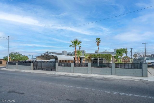 5185 Sun Valley Drive, Las Vegas, NV 89122