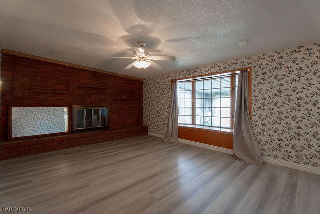 5185 Sun Valley Drive, Las Vegas, NV 89122