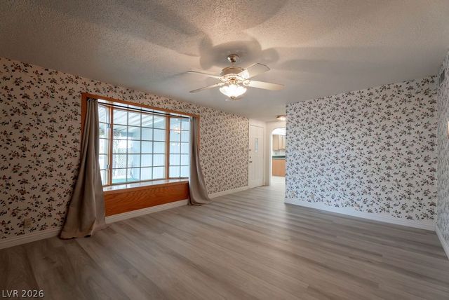5185 Sun Valley Drive, Las Vegas, NV 89122