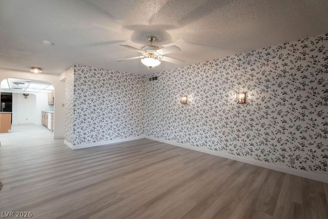 5185 Sun Valley Drive, Las Vegas, NV 89122