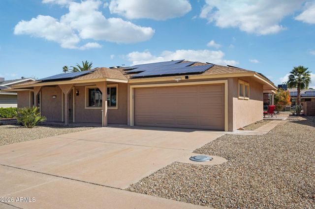 10507 W KINGSWOOD Circle, Sun City, AZ 85351